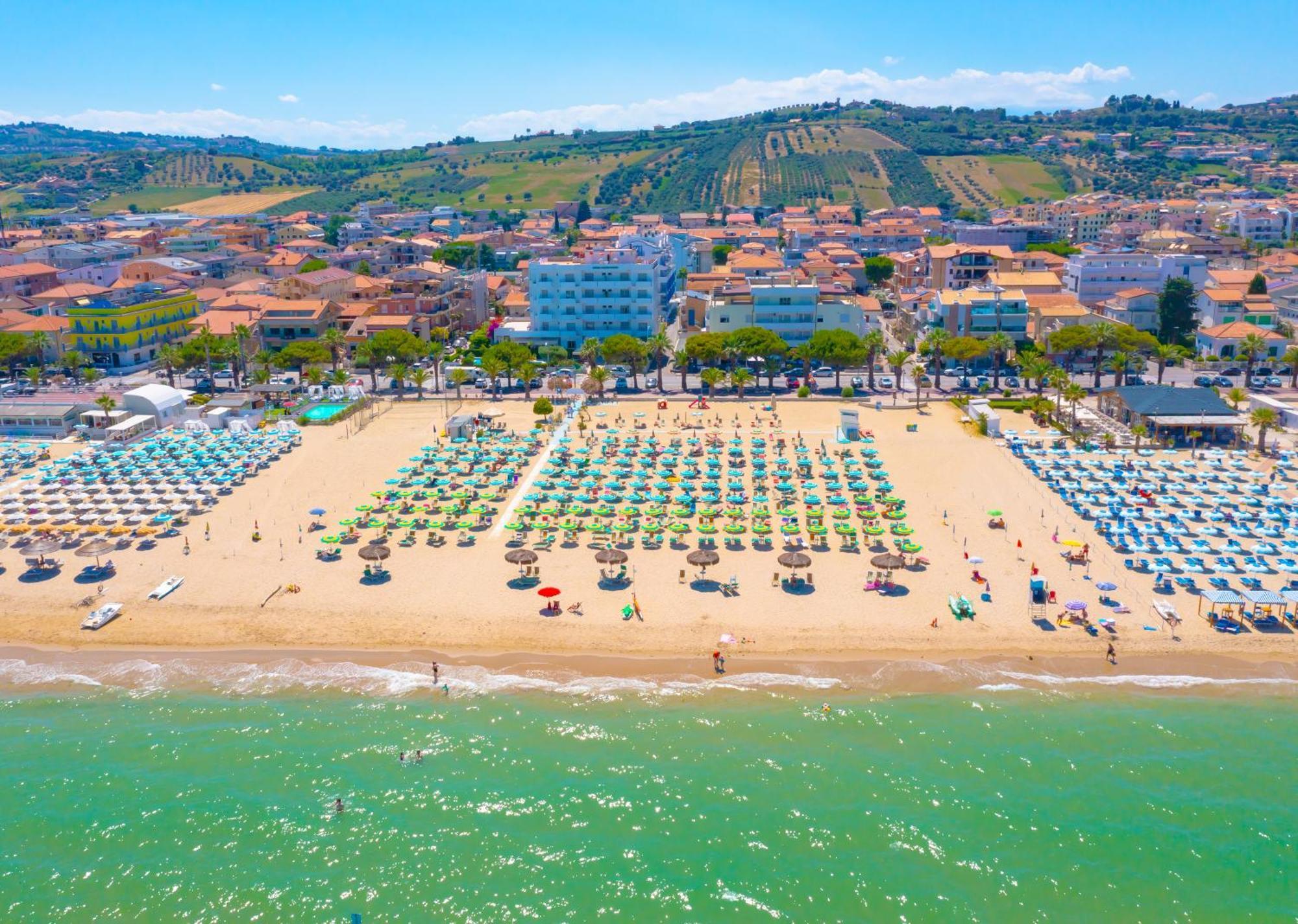Residence Abruzzo Resort Tortoreto Exteriér fotografie